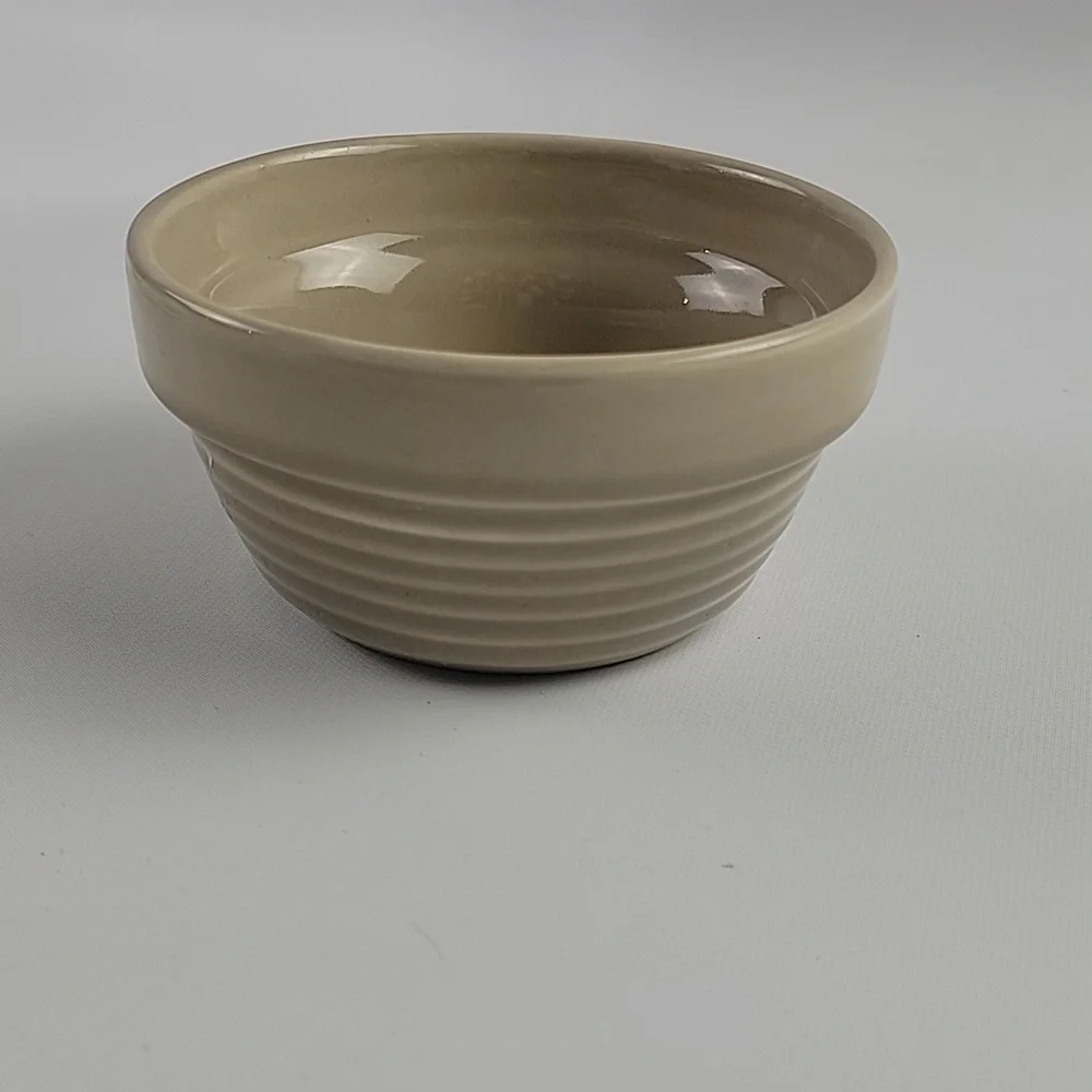 Ceramic Cat Bowl - Tan